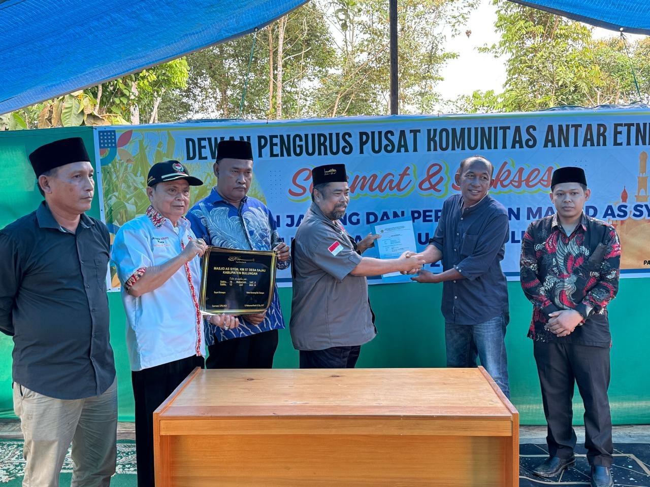 Dedikasi di Tengah Keterbatasan: Kepala KUA Tanjung Palas Timur Kukuhkan Pengurus Masjid As Syqil