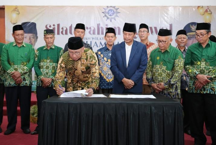 Gubernur Mirza Hibahkan Tanah untuk Muhammadiyah, Tegaskan Sinergi Bangun Lampung Berkemajuan
