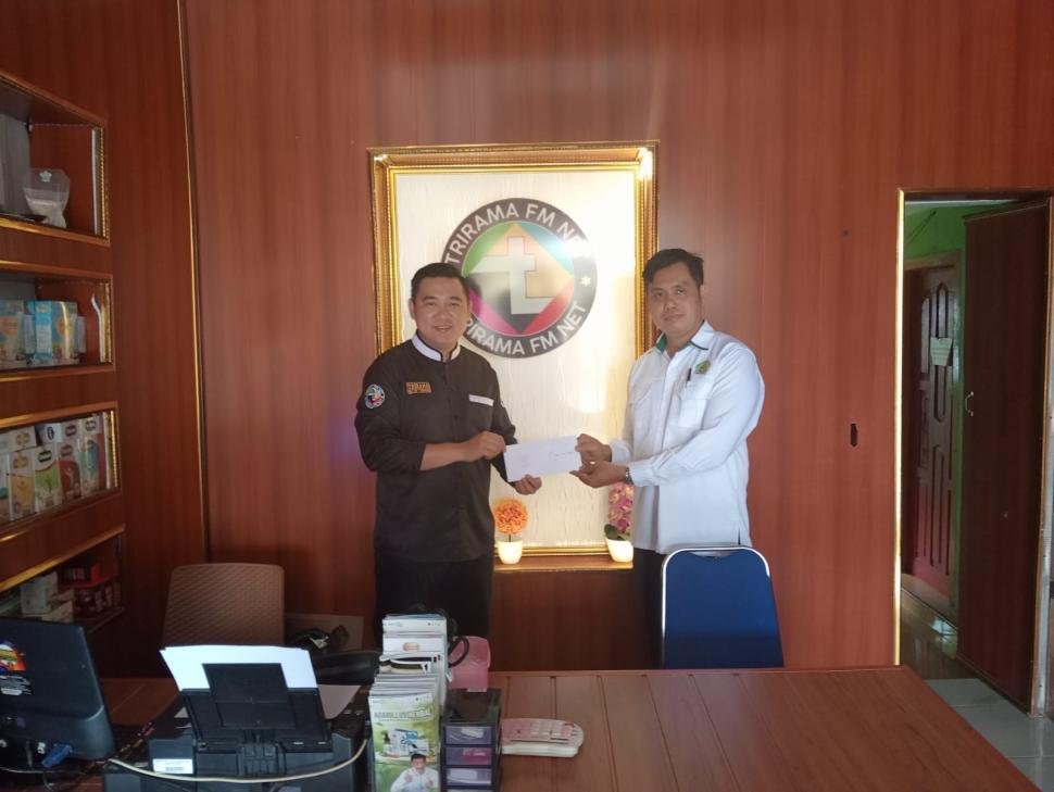 KUA Way Bungur Perpanjang Kerja Sama Penyiaran Kultum Ramadhan dengan Trirama FM  