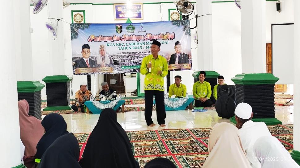 Praktik Ibadah Umroh dan Fasilitas Lansia