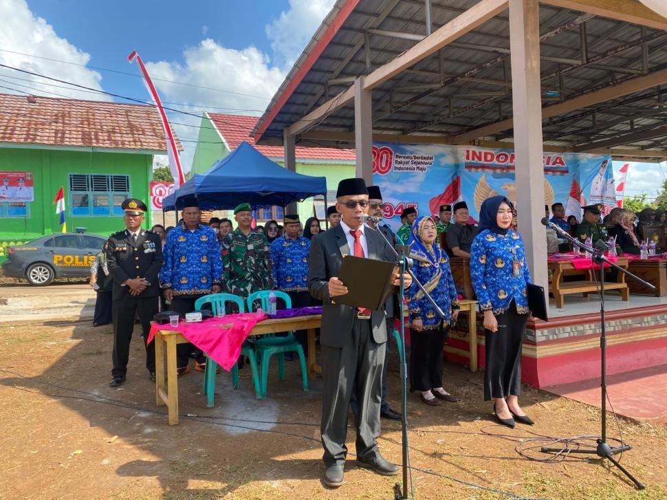 Doa Kebangsaan KUA Mataram Baru Kukuhkan Spirit Kemerdekaan