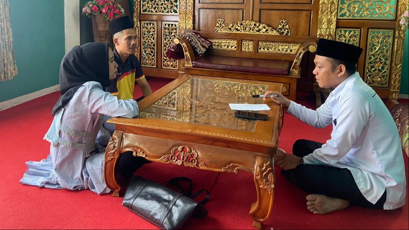 KUA Bermani Ilir Ajak Pasangan Pengantin Jadi Pelopor Kebaikan di Masyarakat
