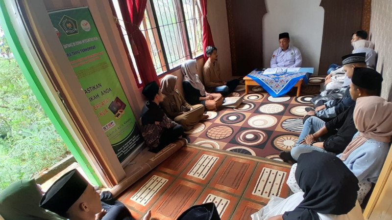 Bina Sembilan Pasang Catin, KUA Kecamatan Kepahiang Ajak Diskusi seputar Membina Keluarga Harmonis