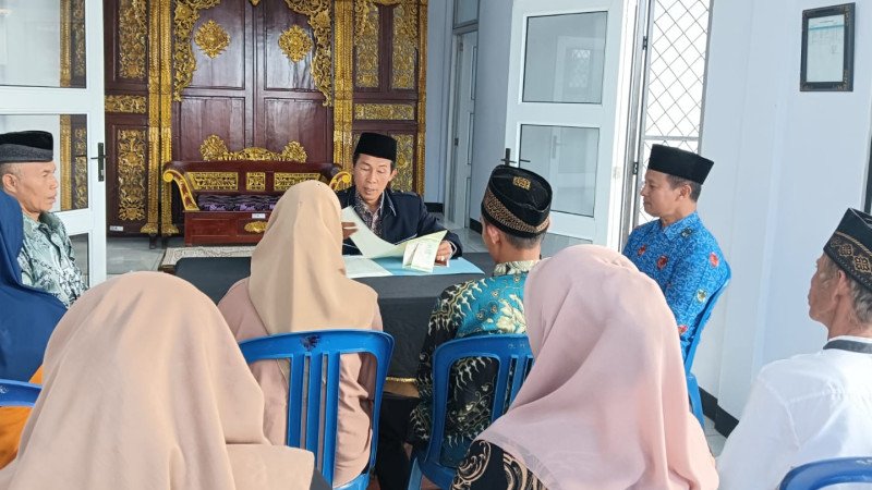 Jadi Wali Hakim di KUA, Kepala KUA Merigi Pesankan 4 Sifat yang Harus di Ubah Setelah Menikah