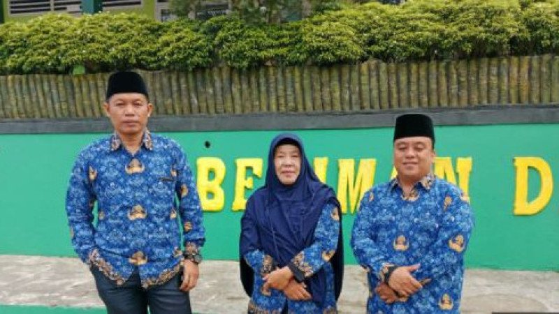 KUA Tebat Karai Ikuti Upacara Rutin Bulanan di MIN 1 Kepahiang