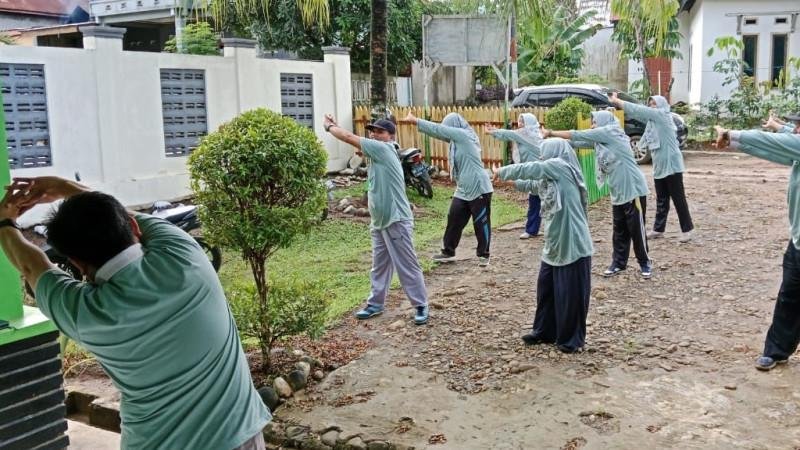 Senam Kesegaran Jasmani dalam Rangka Pembukaan HAB Kementerian Agama Ke-79 KUA Sukaraja