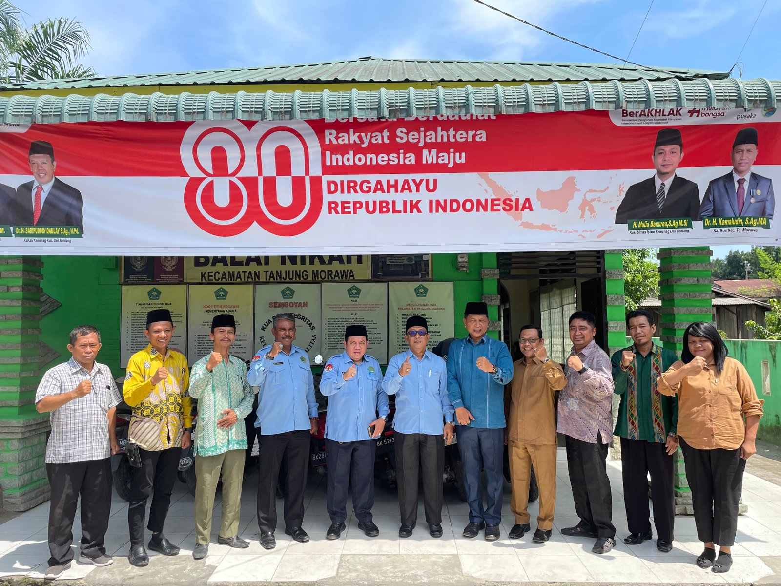 KUA Tanjung Morawa Sambut Kedatangan Tim Penilai Kebersihan Kemenag Deli Serdang