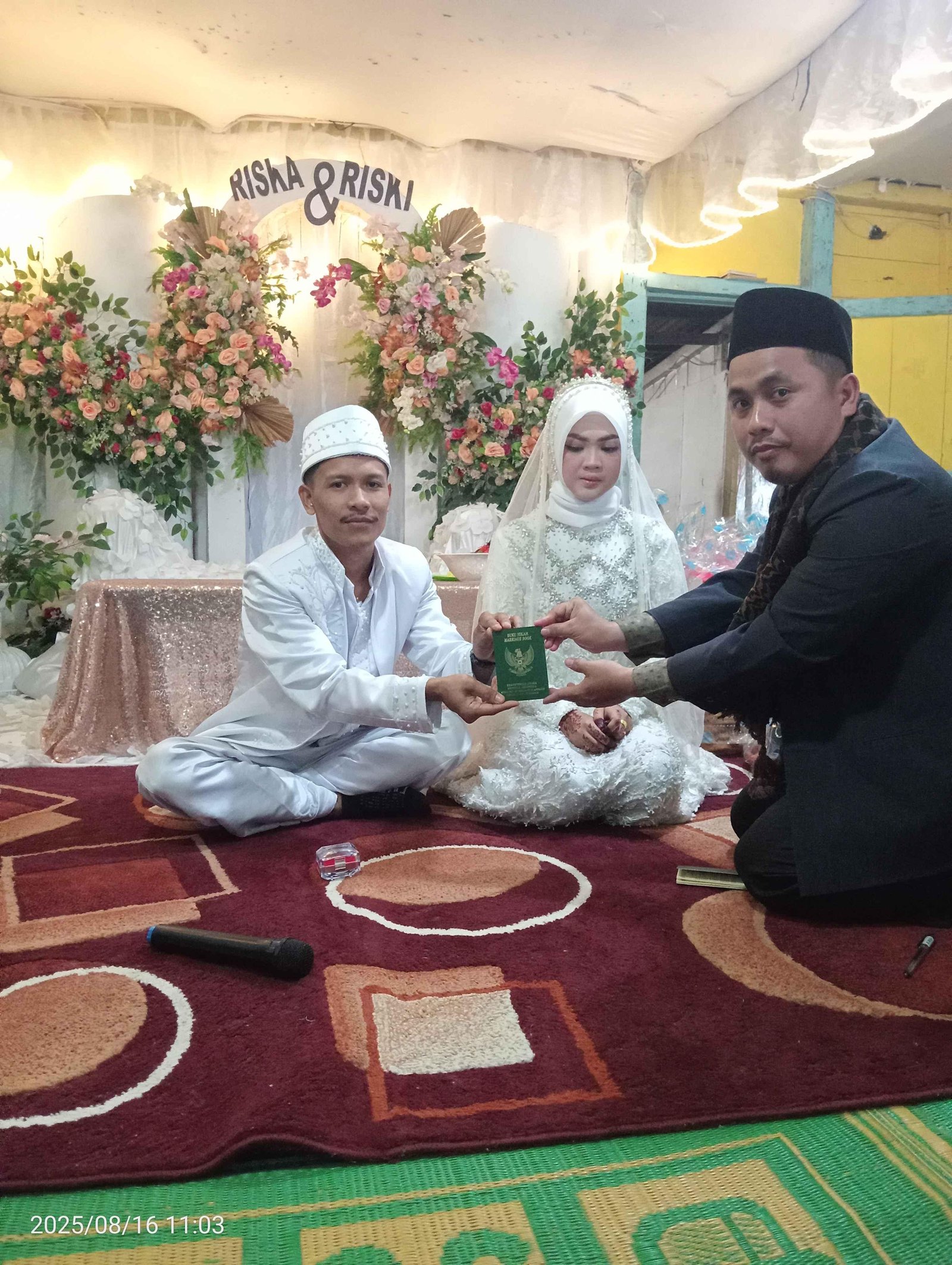 Ka KUA Salak Pimpin Pencatatan Akad Nikah, Sampaikan Tips Untuk Pengantin