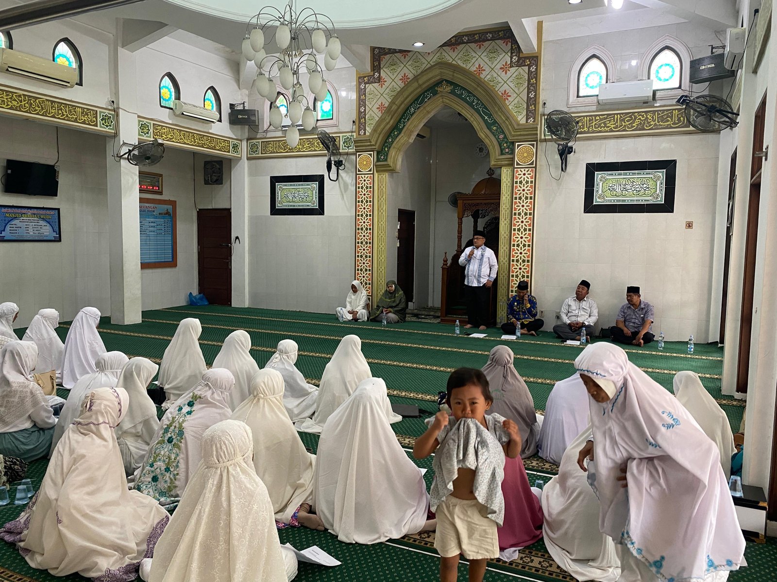Ka. KUA Labuhan Deli Lakukan Pembinaan Majelis Taklim, Sampaikan Pentingnya Membina Keluarga Sakinah