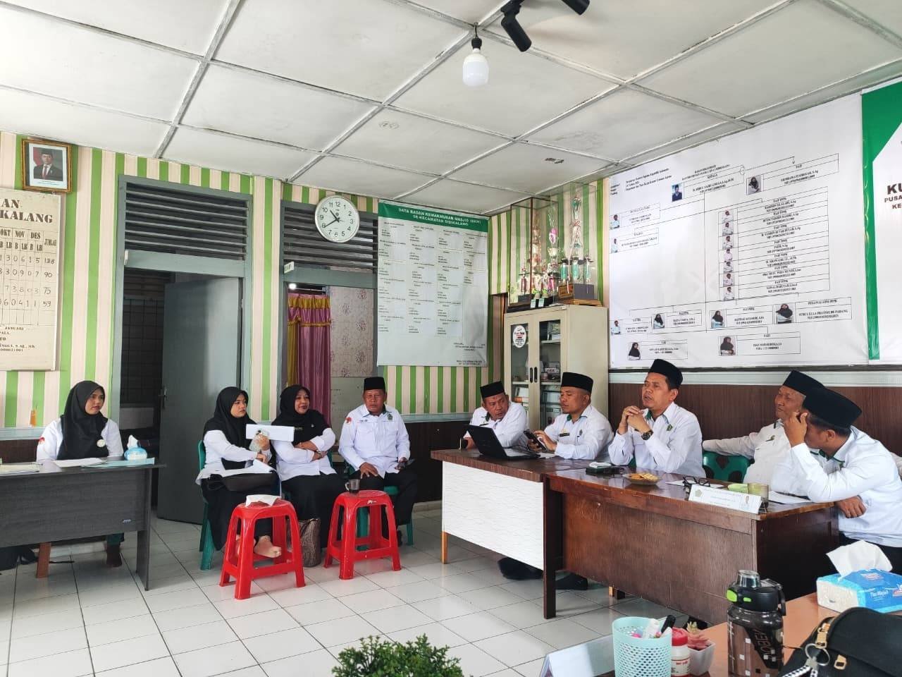 KUA Sidikalang Perkuat Sinergi dengan PHU Kemenag Dairi