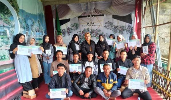 KUA Wanayasa Bekali 9 Pasang Catin dengan Ilmu Keluarga Sakinah dan Kesehatan Reproduksi