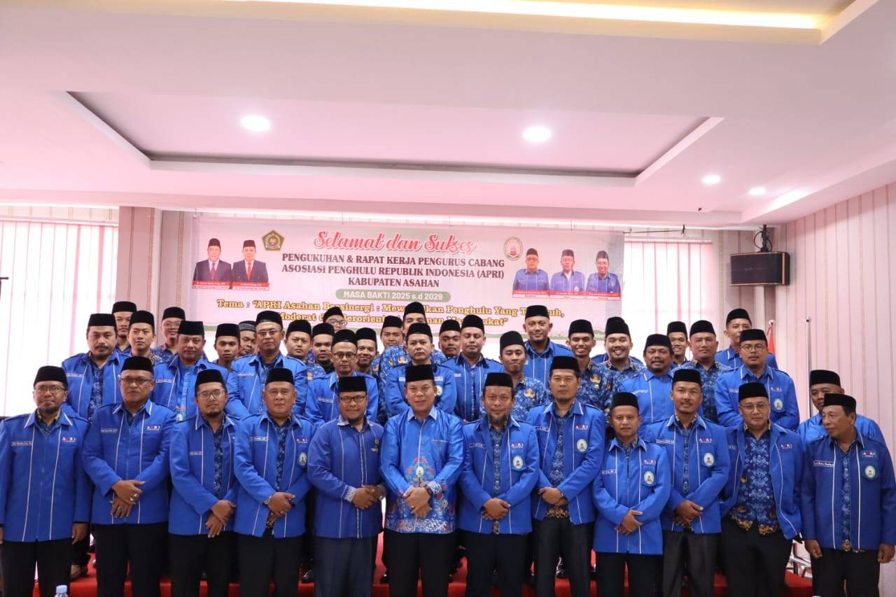 Kepala KUA dan Penghulu Bandar Pulau Ikuti Pengukuhan APRI Asahan