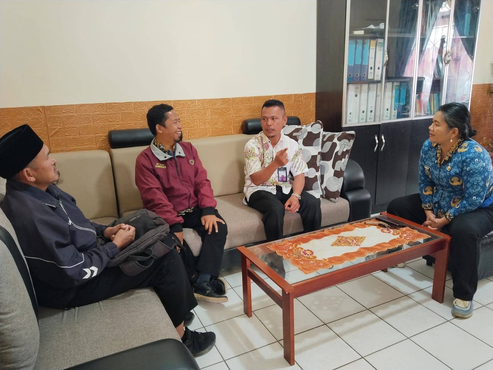 KUA Bersama Camat Doloksanggul Bertekad Mempertahankan Gelar Juara Umum MTQ Tingkat Kabupaten