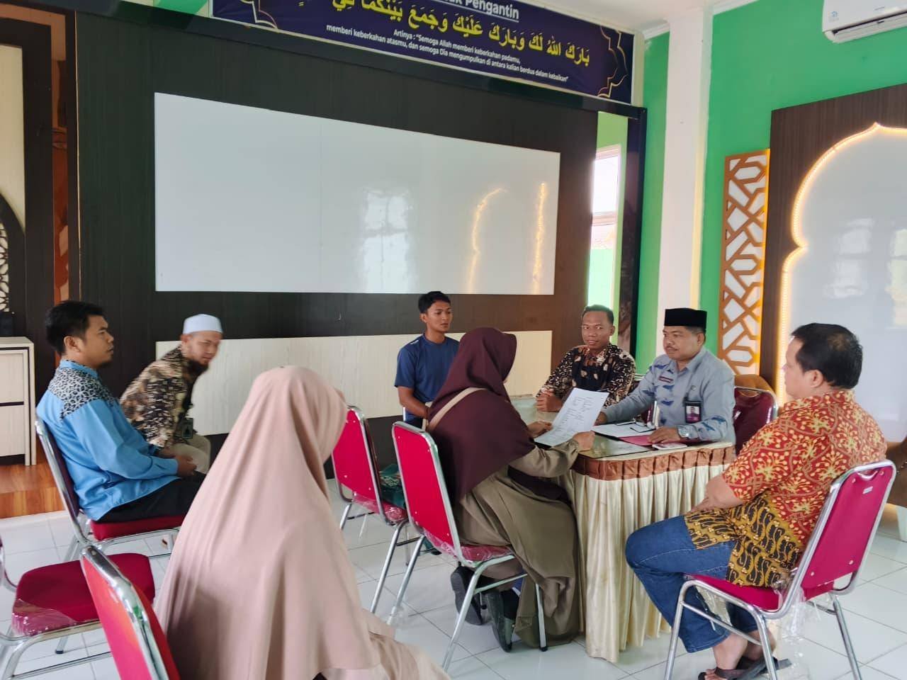 Ka. KUA Rambah Terbitkan Akta Ikrar Wakaf untuk Pendidikan Islam dan Pembangunan Masjid