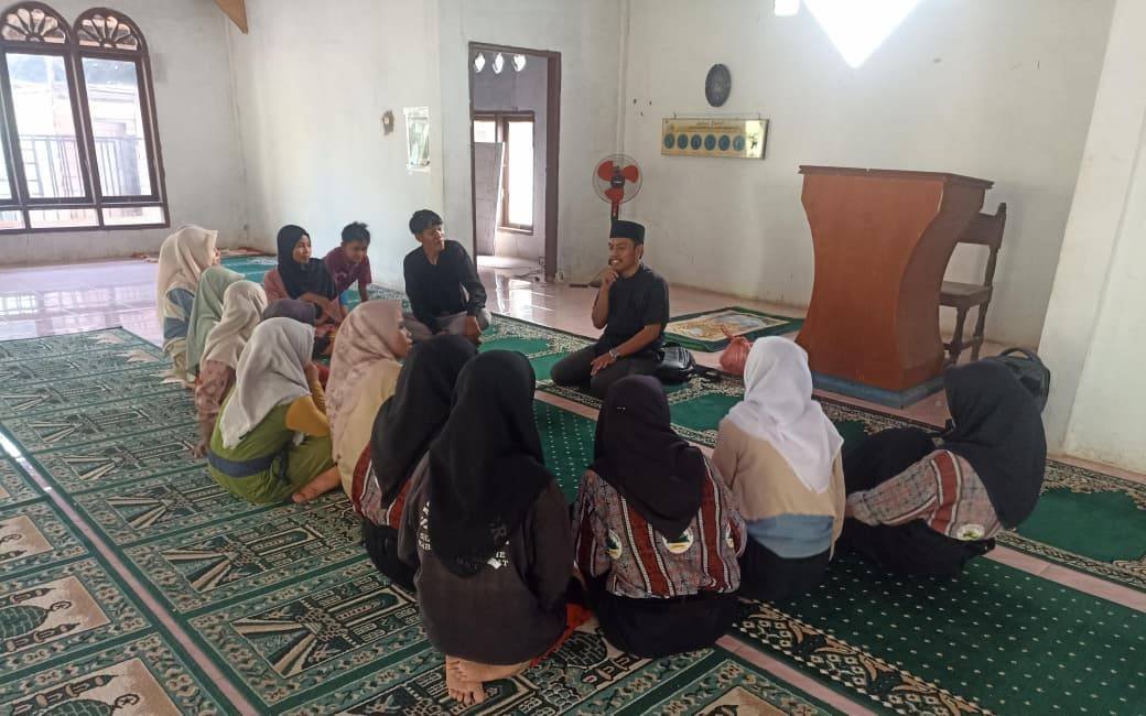 CPNS Penghulu KUA STU Jehe Gelar Pembinaan Remaja di Desa Tanjung Meriah