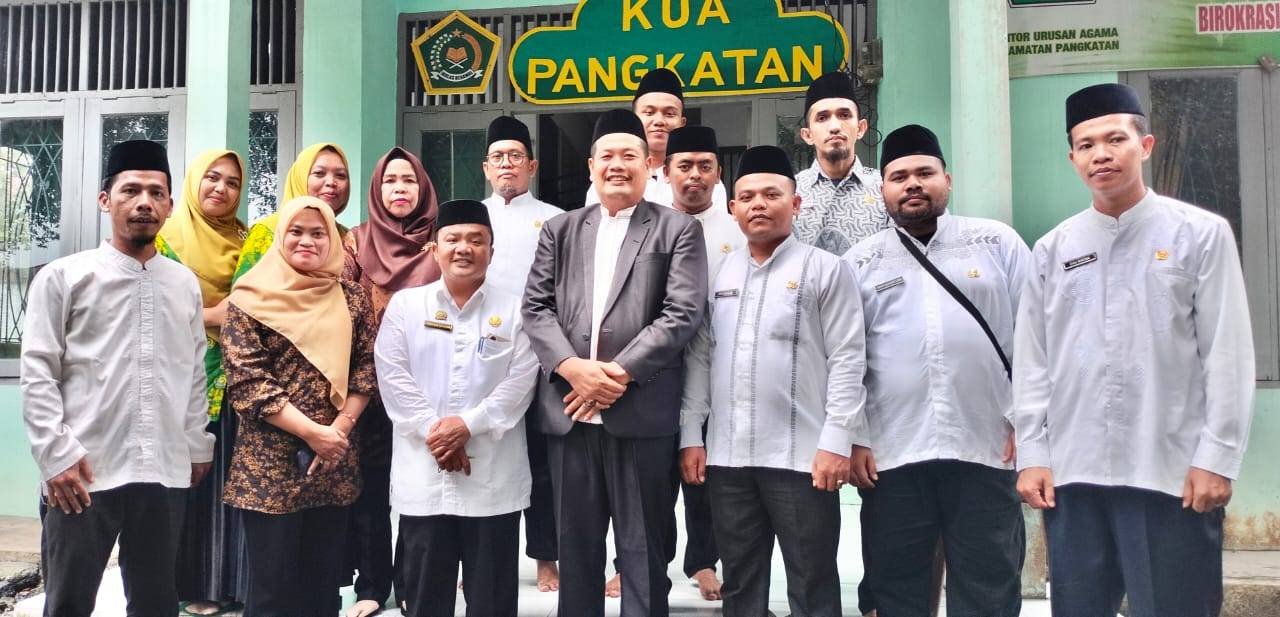 Tingkatkan Layanan Masyarakat, Kasi Bimas Islam Kemenag Labuhanbatu Monitoring di KUA Pangkatan