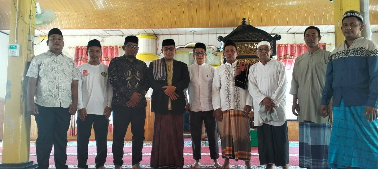 Safari Jum’at Plt. KUA Bandar Khalifah, Menyemai Nilai Taqwa di Tengah Umat