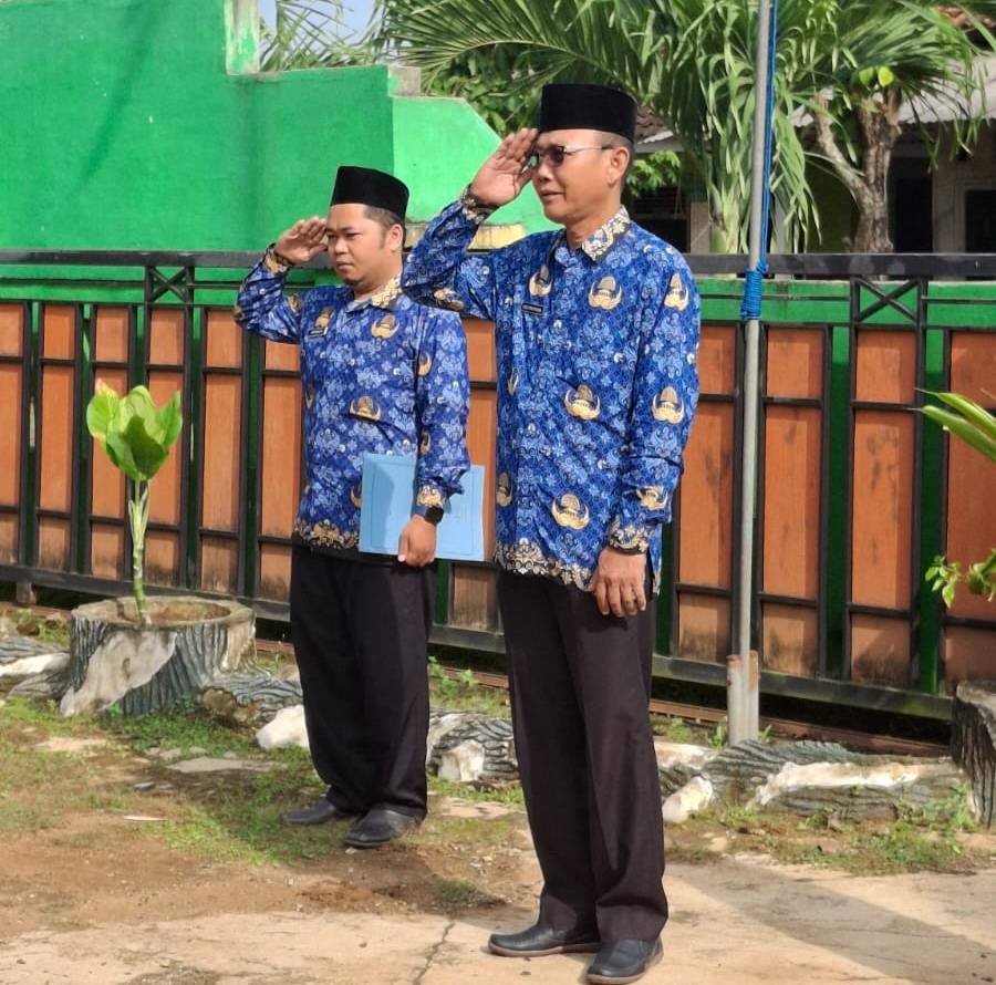 Kepala KUA Pimpin Upacara, Keluarga Besar KUA Sekampung Kompak