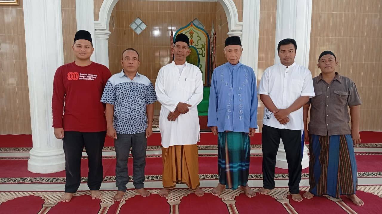 Penghulu dan Penyuluh Agama Islam KUA Kotarih Laksanakan Safari Jumat