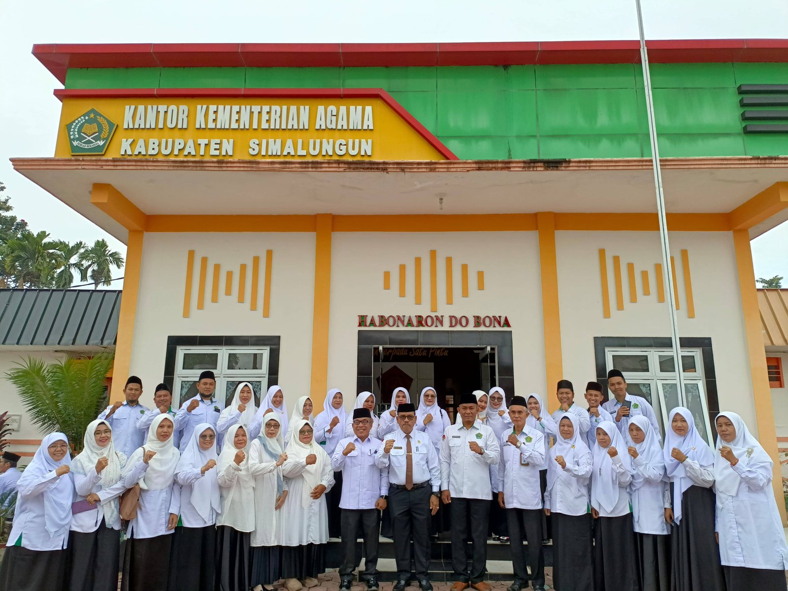 Tingkatkan Disiplin dan Sinergi, PAI KUA Bosar Maligas Ikuti Apel Gabungan di Kemenag Simalungun