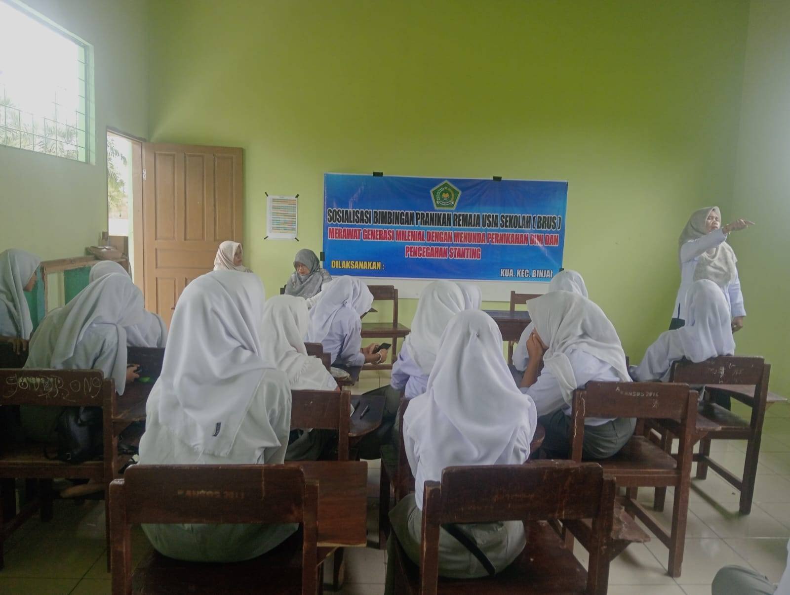 Jajaran KUA Binjai Laksanakan BRUS di SMA/MA di Kecamatan Binjai