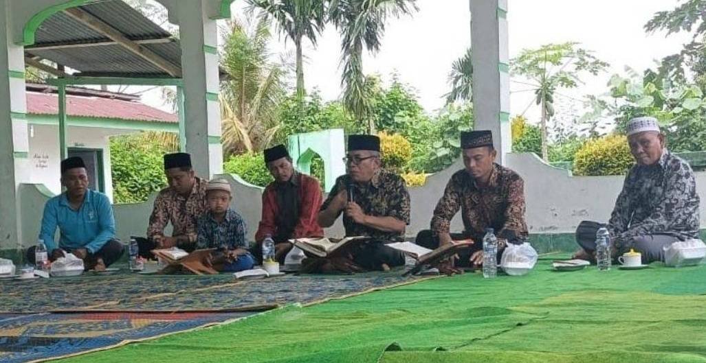 Kasi Bimas Islam dan Jajaran KUA Gunung Maligas Berikan Pengajian Rutin
