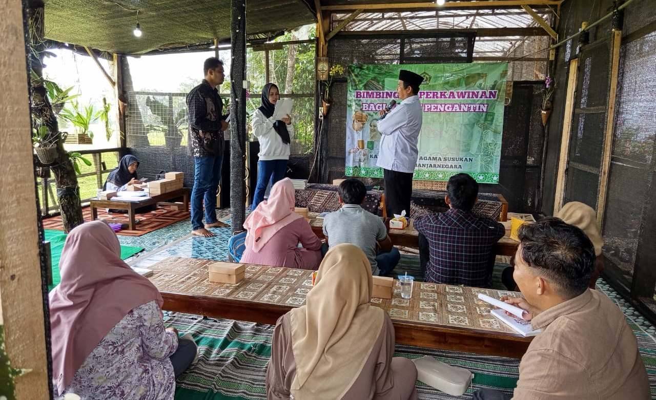 Anti-Kaku! KUA Susukan Gelar Bimwin On The Spot Angkatan ke-5 di Saung Pedesaan: Bekal Nikah Santai Tapi Berbobot