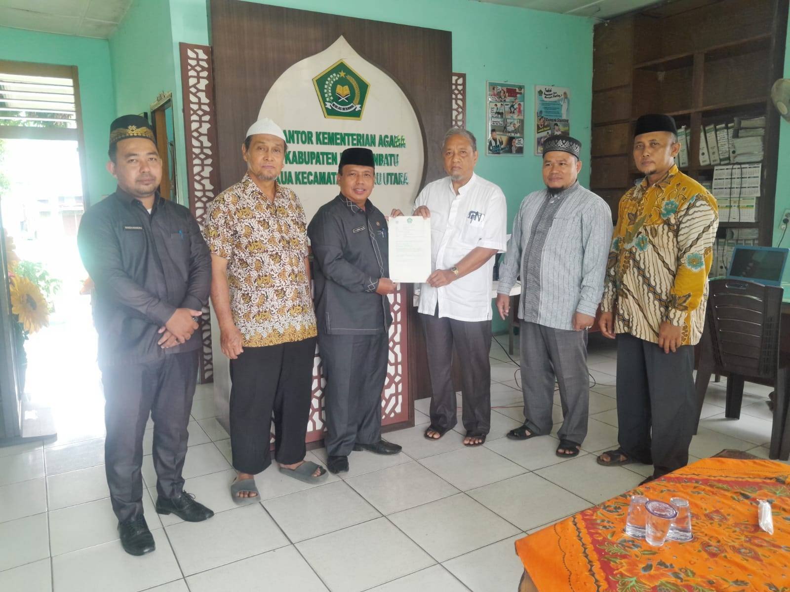 KUA Rantau Utara Kembali Terbitkan Elektronik Akta Ikrar Wakaf (AIW)