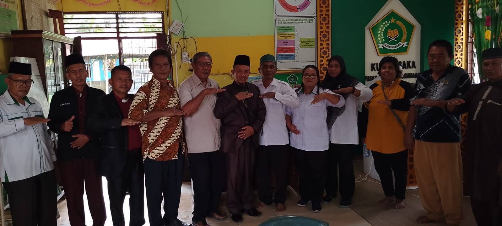 Perkuat Toleransi Beragama, KUA Hamparan Perak Gelar Rapat Kordinasi Tokoh Lintas Agama