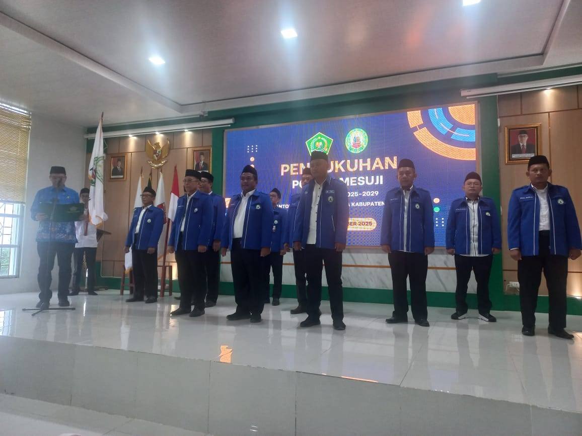Kepala Kemenag Mesuji Kukuhkan Pengurus Cabang APRI 2025-2029