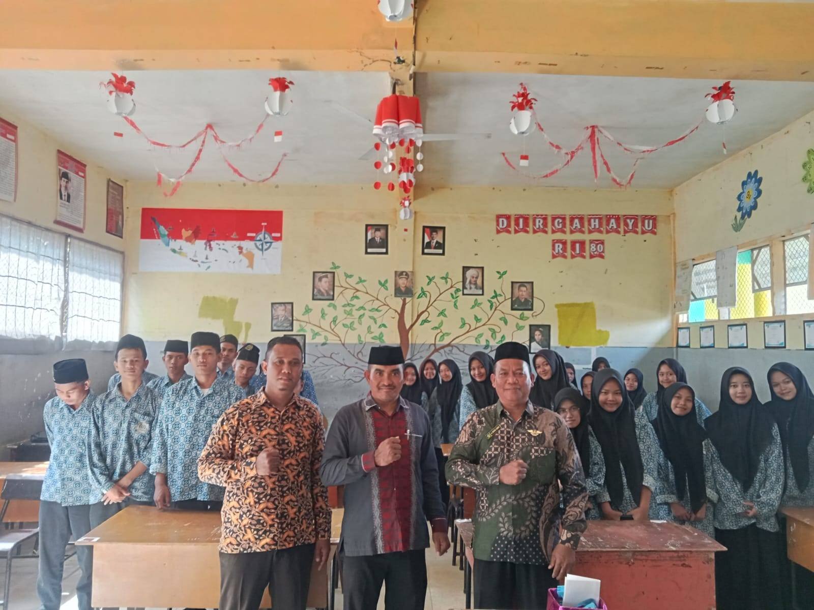 KUA Simpang Empat Gelar BRUS di MAS Nurul Wathan