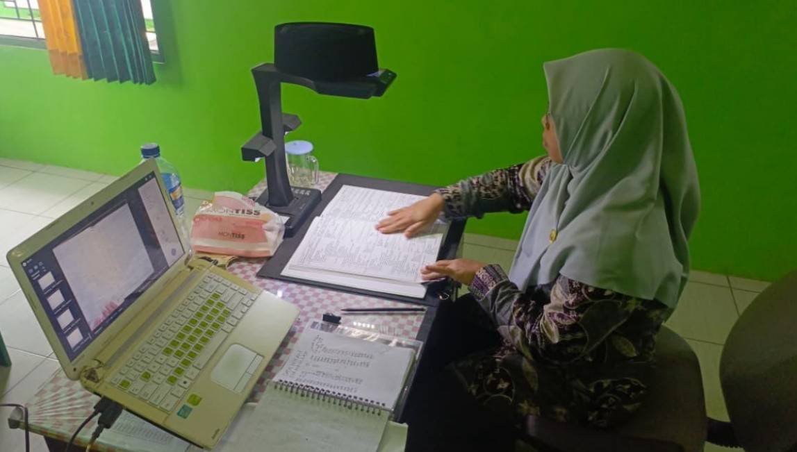 KUA Mandiraja Lakukan Digitalisasi Arsip Nikah, Wujudkan ASN BerAKHLAK dan Smart Government