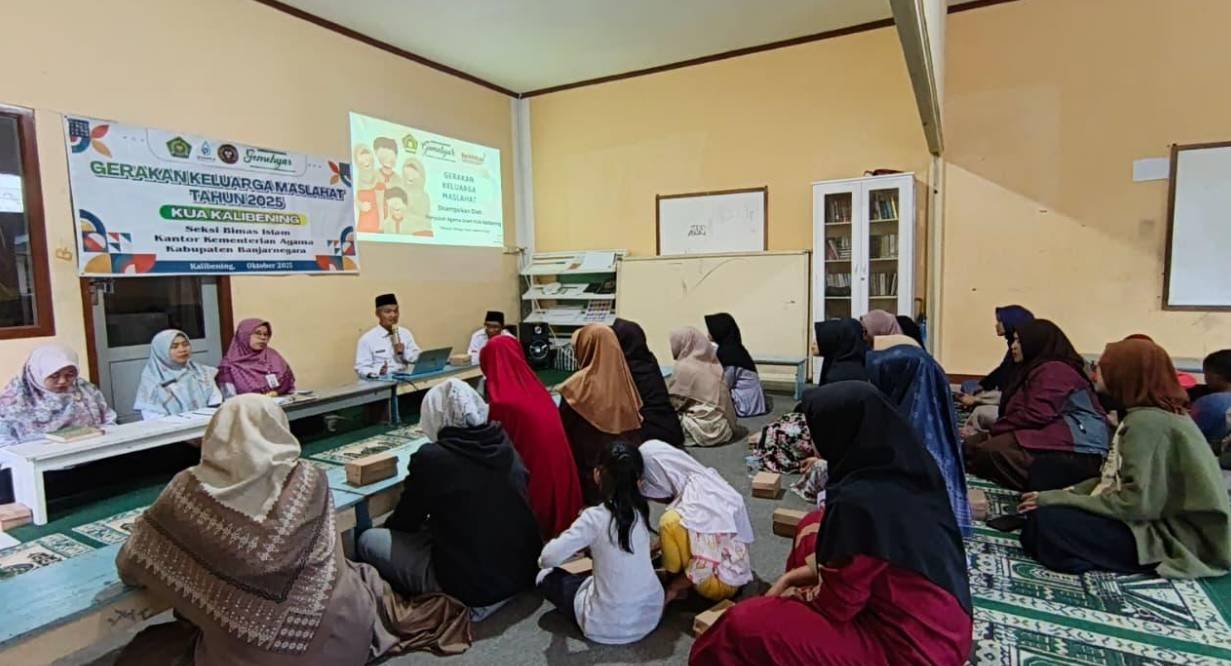 Buka Gerakan Keluarga Maslahat, Kepala KUA Kalibening Dorong Terbentuknya Keluarga Harmonis