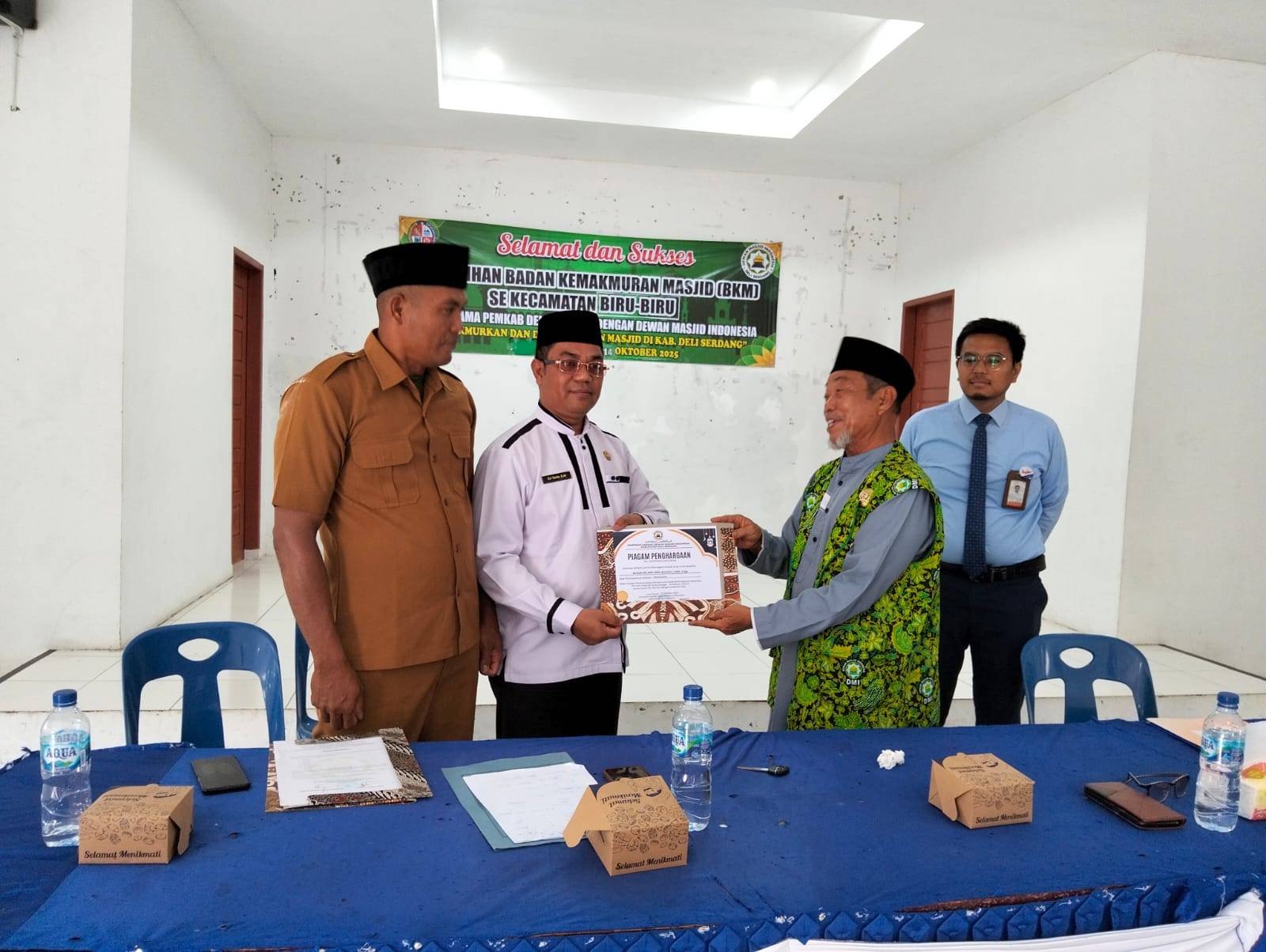 KUA Biru-Biru Terima Penghargaan dalam Pelatihan BKM se-Kecamatan Biru-Biru
