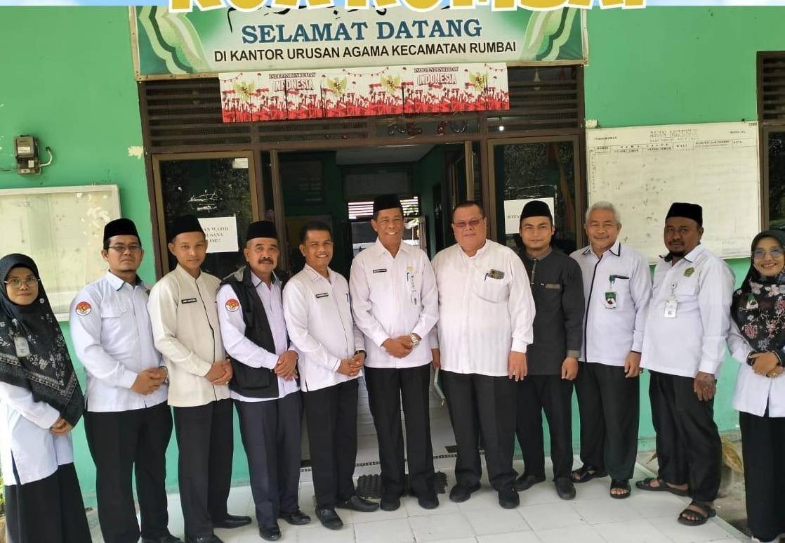 Ka. KUA Rumbai Terima Kunjungan Kabid Urais Kanwil Kemenag Riau.