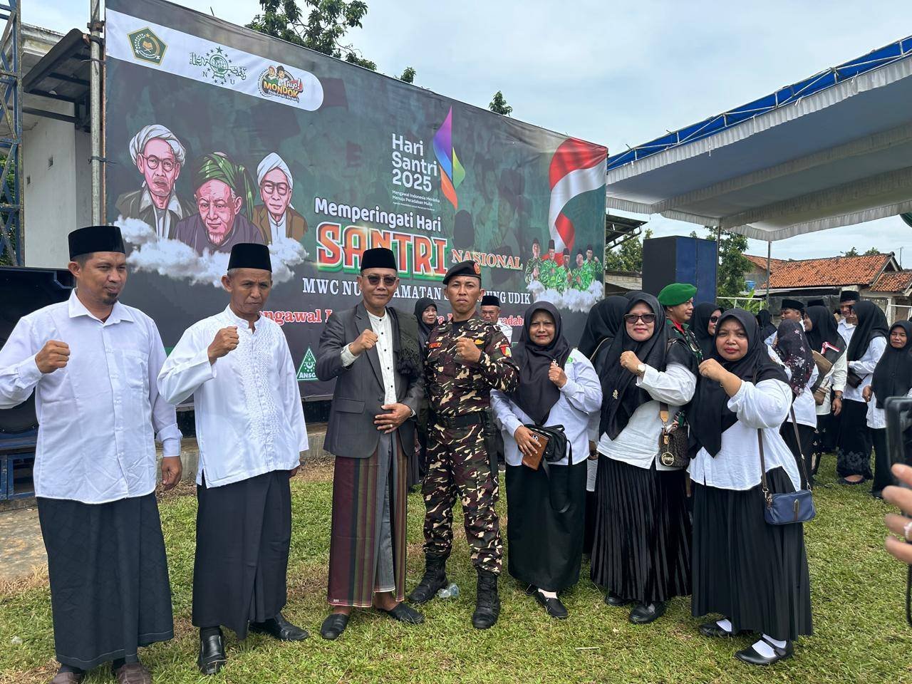 KUA Sekampung Udik Ikuti Upacara Hari Santri Nasional (HSN) 2025