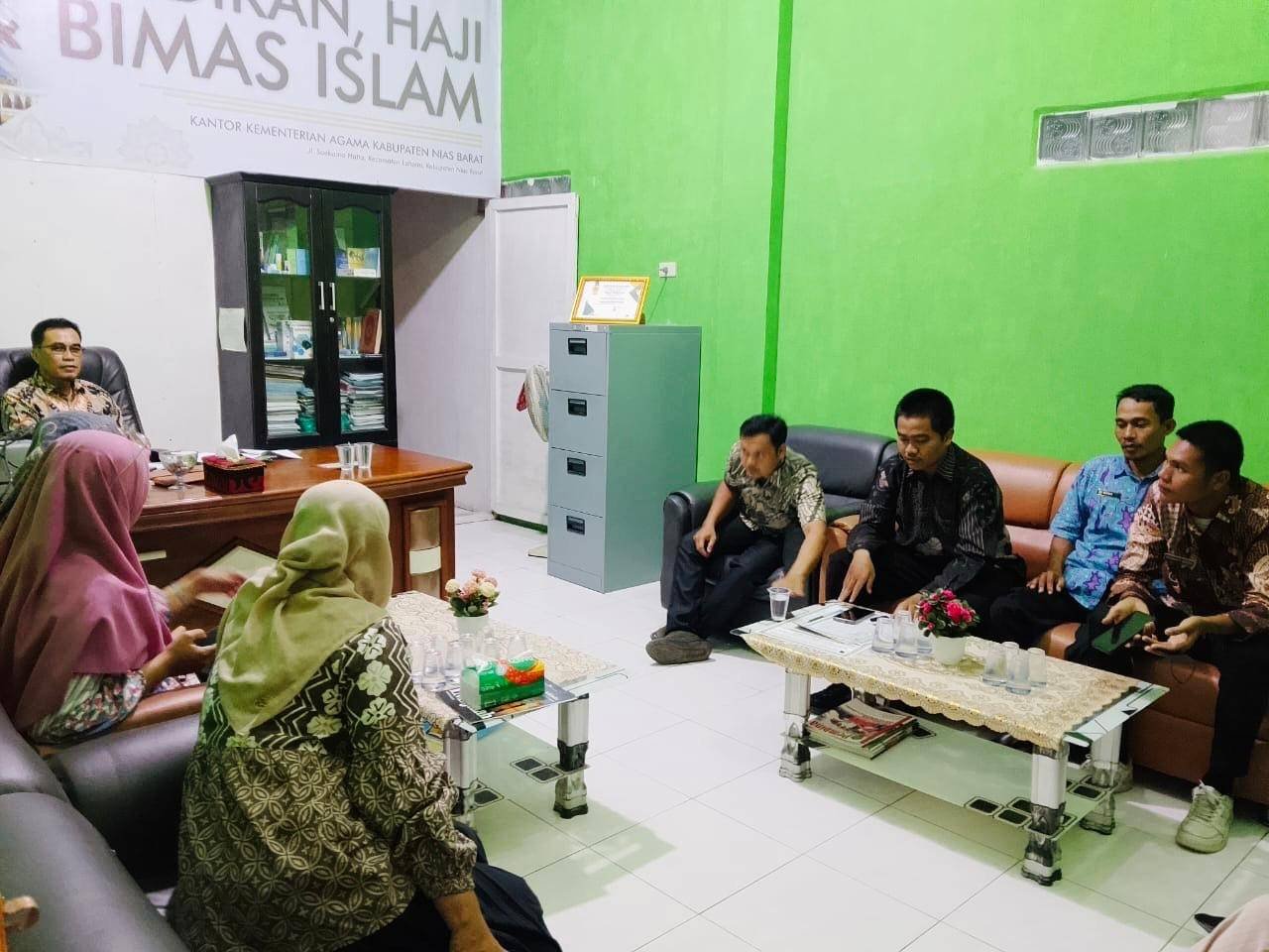 KUA Lolofitu Moi Hadiri Rapat Kegiatan Kampung Moderasi Beragama