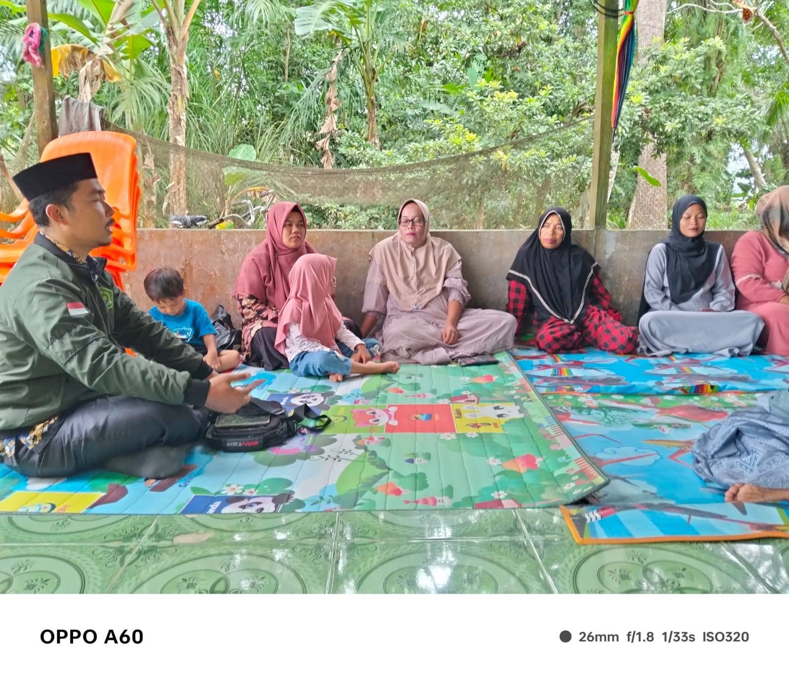 Ka KUA Rawang Panca Arga Monitoring Kegiatan PAI di Desa Binaan Penyuluh 