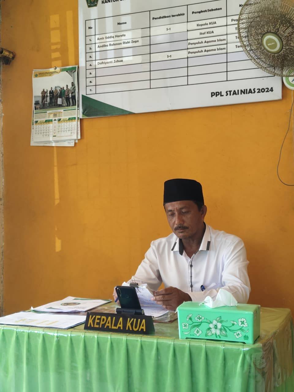 Briefing Mingguan Pacu Kualitas Layanan dan Persiapan Agenda Padat di KUA Gunungsitoli Utara