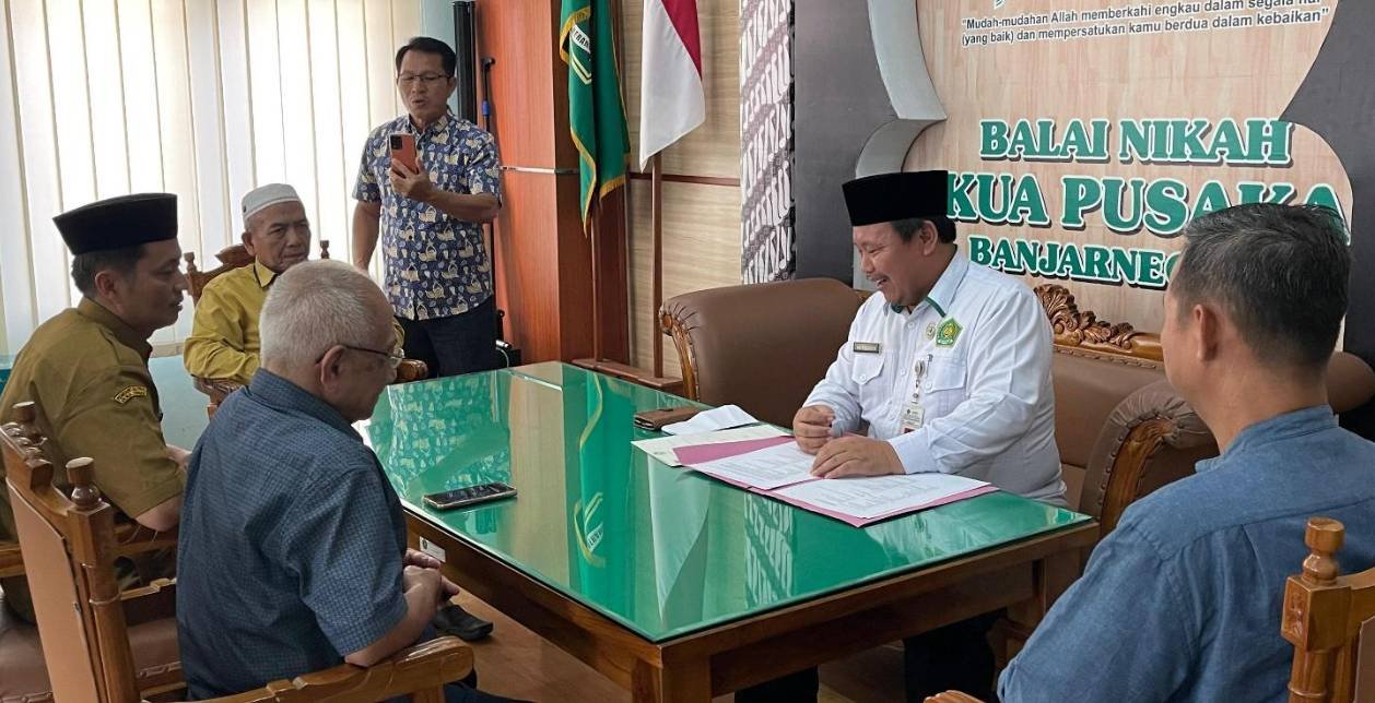 Dari Niat Tulus ke Manfaat Abadi: Ikrar Wakaf di KUA yang Menyentuh Hati