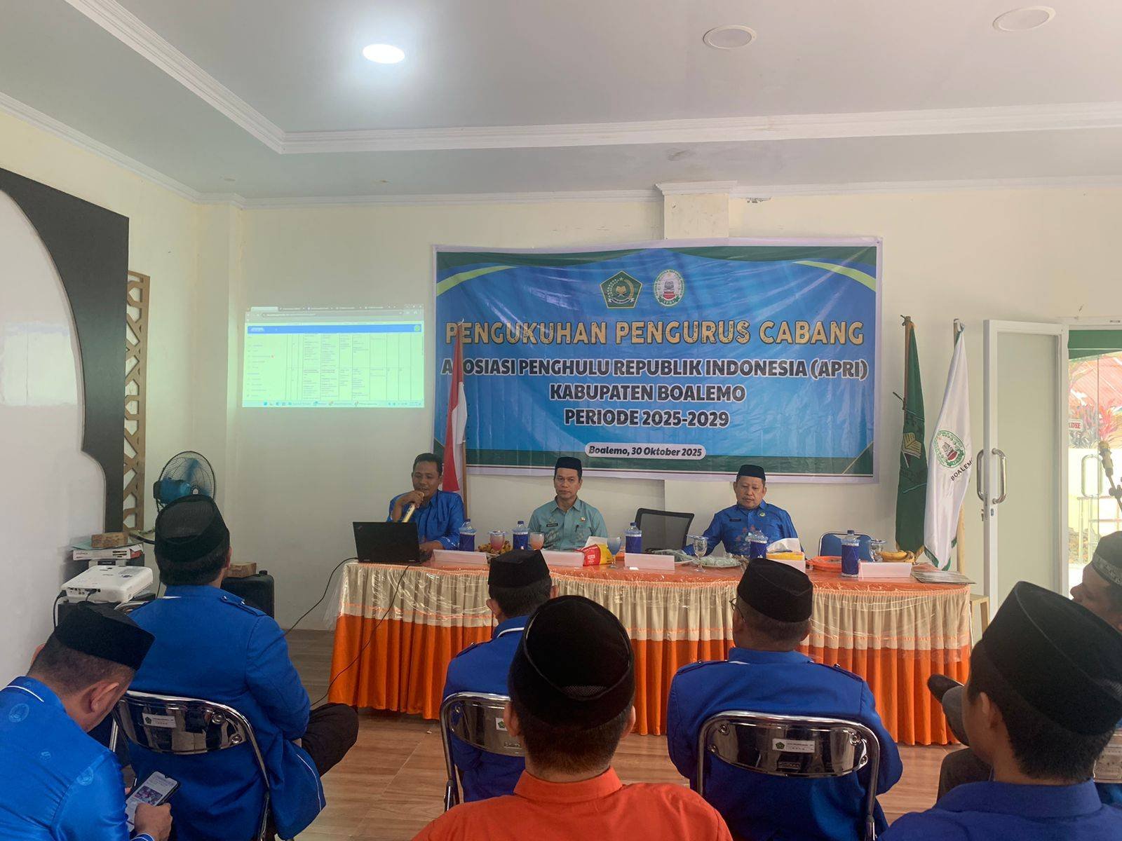 APRI Wilayah Gorontalo Gelar Sosialisasi Penggunaan Aplikasi PTSP dan SIP di KUA Tilamuta