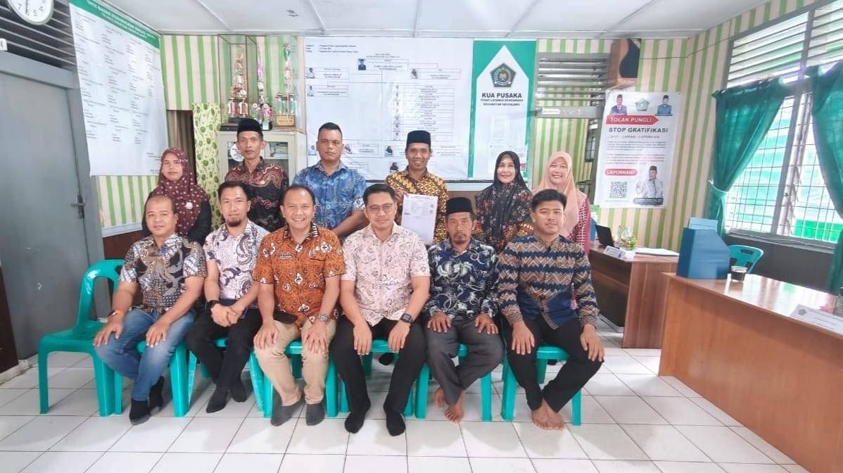 KUA Gunung Sitember Kuatkan Layanan Digital: Ikuti Diseminasi Adminduk di KUA Sidikalang