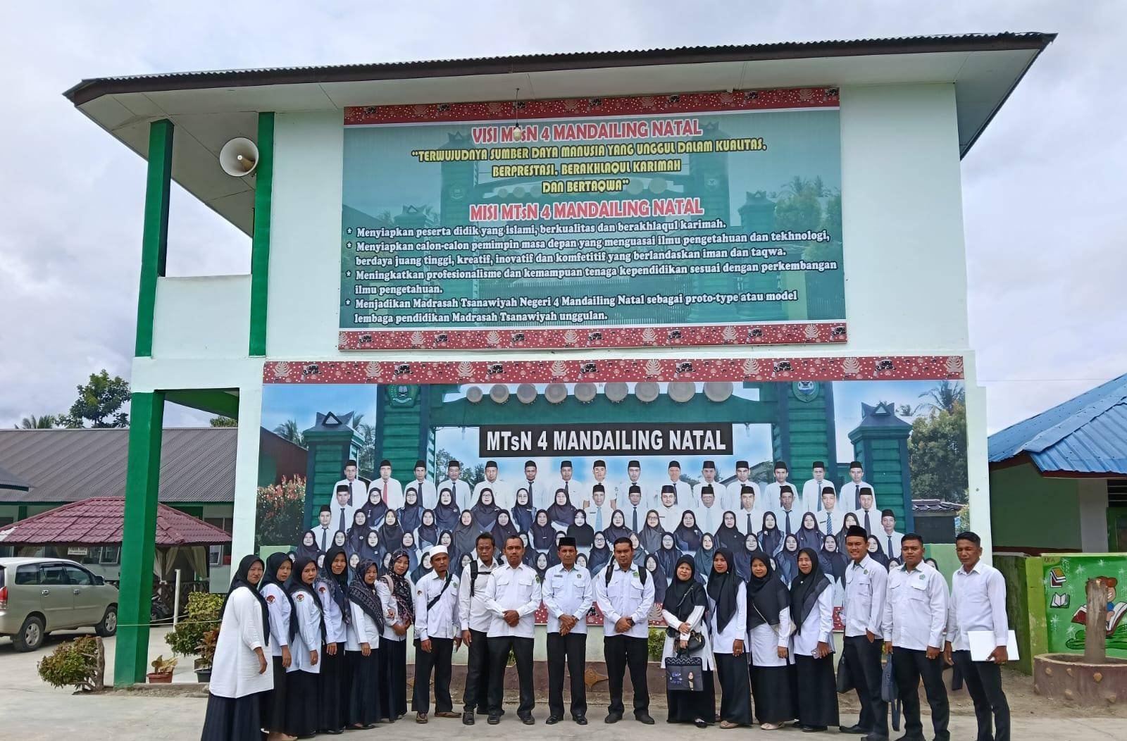 Kemenag Mandailing Natal Gelar Sosialisasi Srikandi, KUA Naga Juang Siap Terapkan Kearsipan Digital