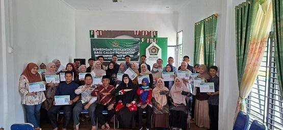 Kepala KUA Kec. Mandau Tutup Bimwin Mandiri Angkatan XXI Tahun 2025