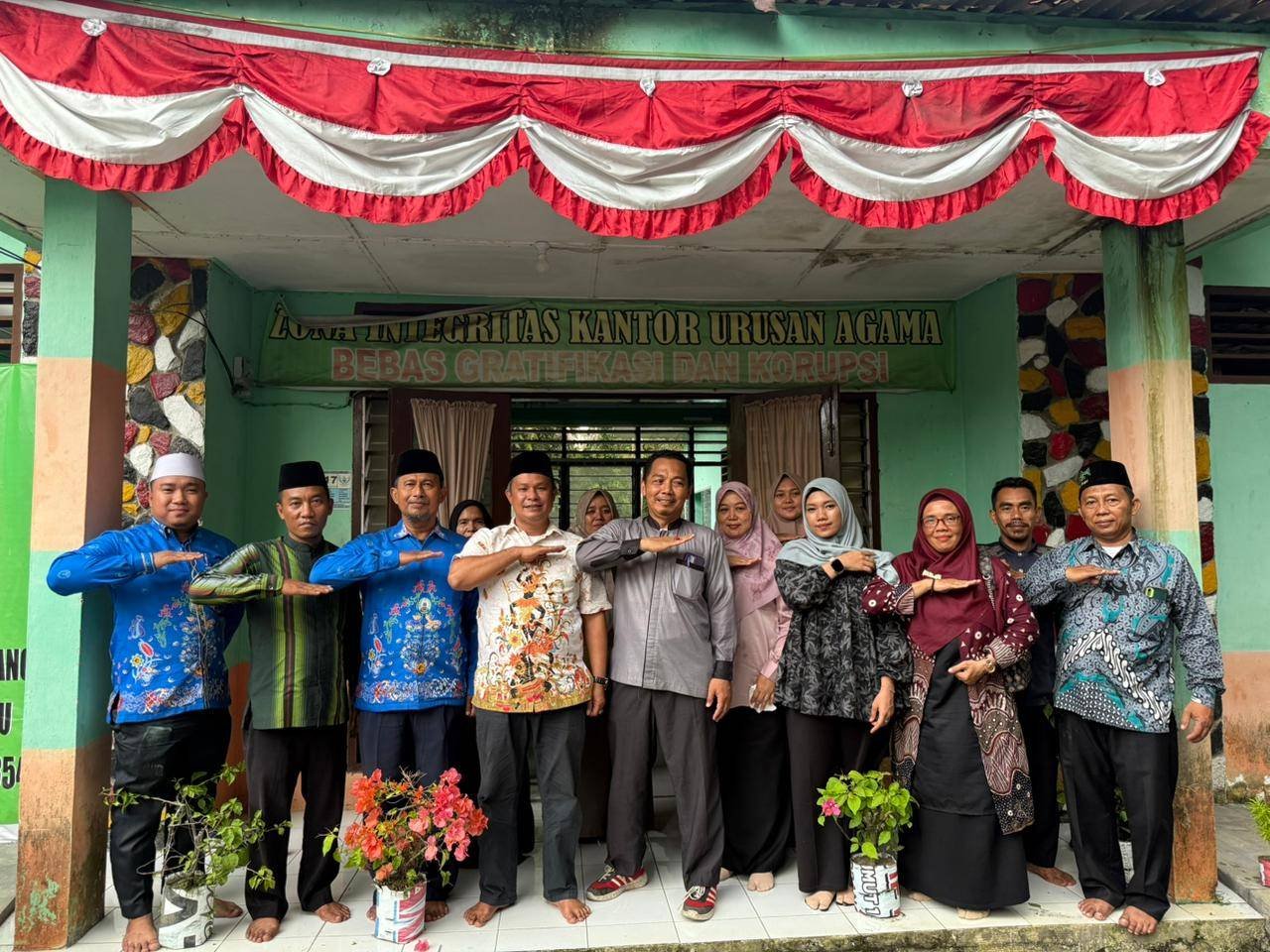 KUA Pancur Batu Antusias Ikuti Arahan dan Bimbingan Bimas Islam Kemenag Deli Serdang