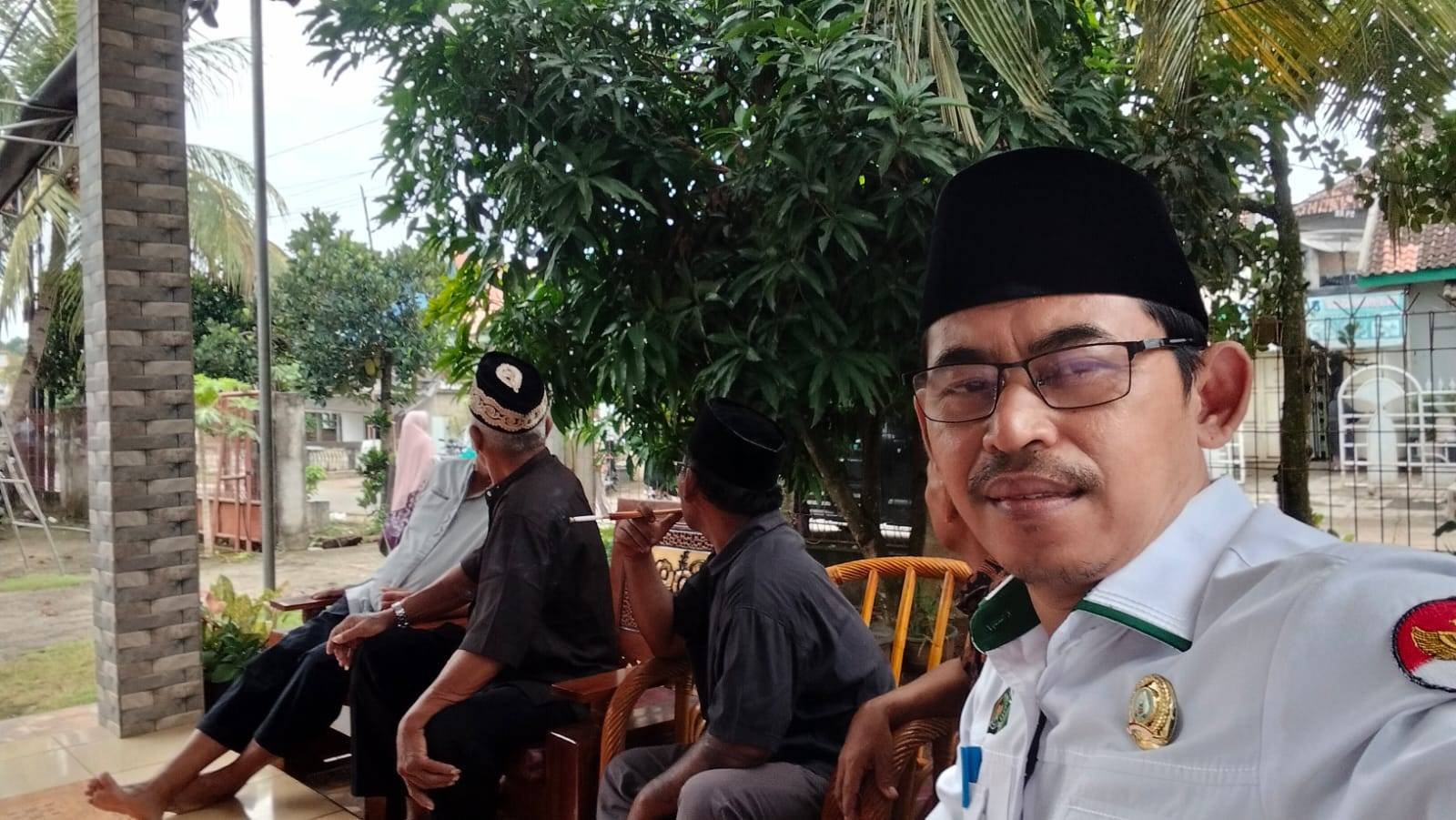 PC APRI Lampung Timur Takziah ke Rumah Duka Keluarga JFT Kemenag