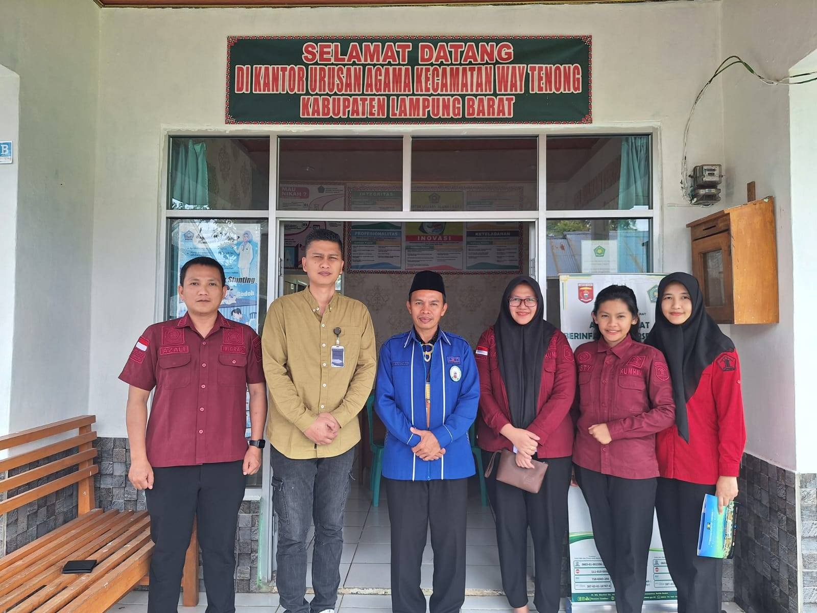 Dirjen Imigrasi Lampung Sambangi KUA Way Tenong 