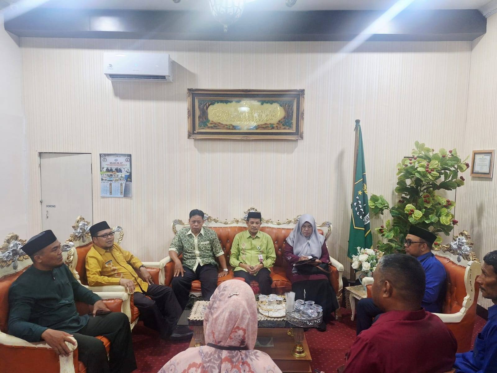 Perkuat Tata Kelola Wakaf, Kepala KUA Kota Tengah Dampingi BWI Gorontalo dalam Ruislag Wakaf