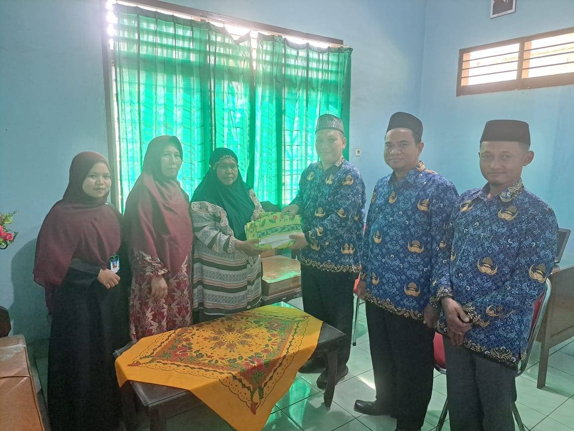 KUA Galang Terima Audiensi Fahmi Ummi, Serahkan Seragam dan Bahas Persiapan Pelantikan