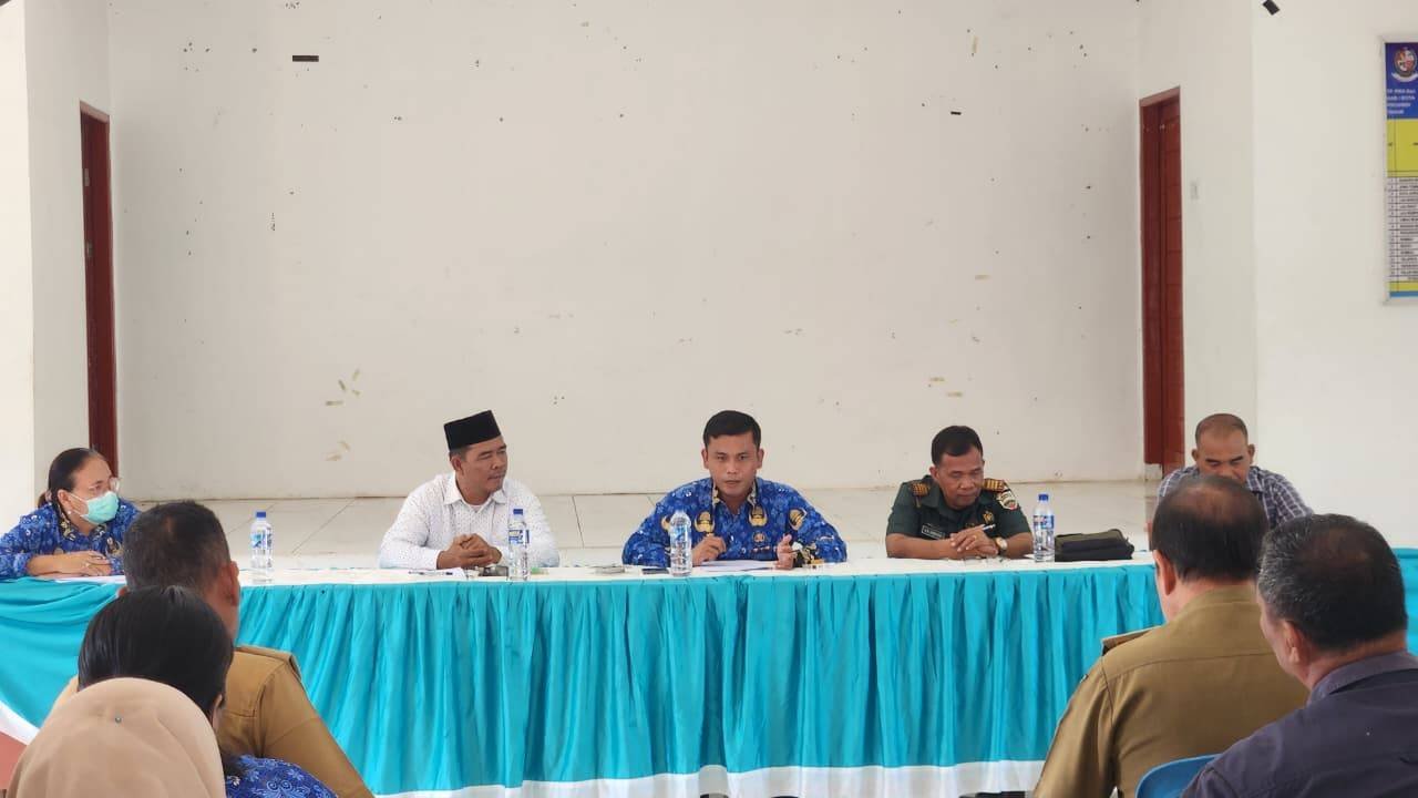 Kepala KUA, Penyuluh Agama Kristen, serta PLO Kristen dan Katolik Hadiri Rapat Pembentukan Panitia Natal 2025 di Kecamatan STM Hilir